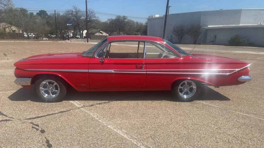 1961 Chevrolet Impala 3rd Gen - Image 2 of 15
