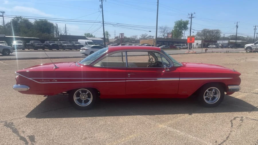 1961 Chevrolet Impala 3rd Gen - Image 7 of 15