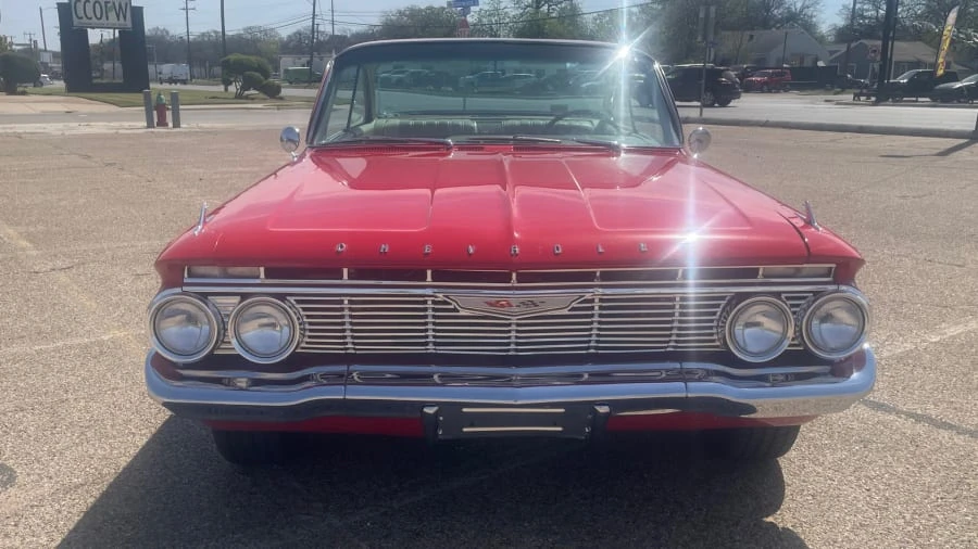 1961 Chevrolet Impala 3rd Gen - Image 4 of 15