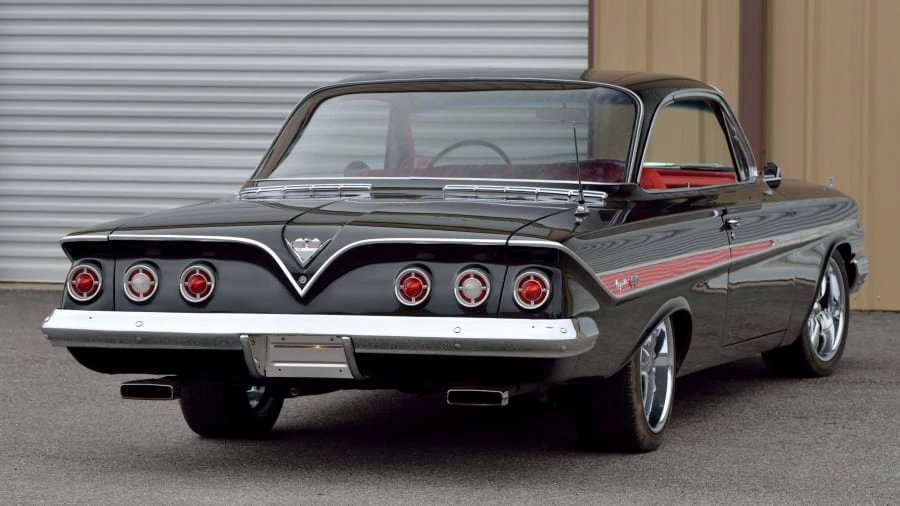 1961 Chevrolet Impala 3rd Gen - Image 25 of 28