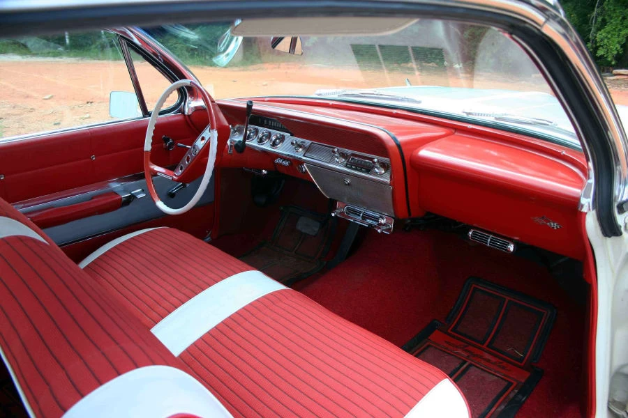 1961 Chevrolet Impala 3rd Gen - Image 6 of 12