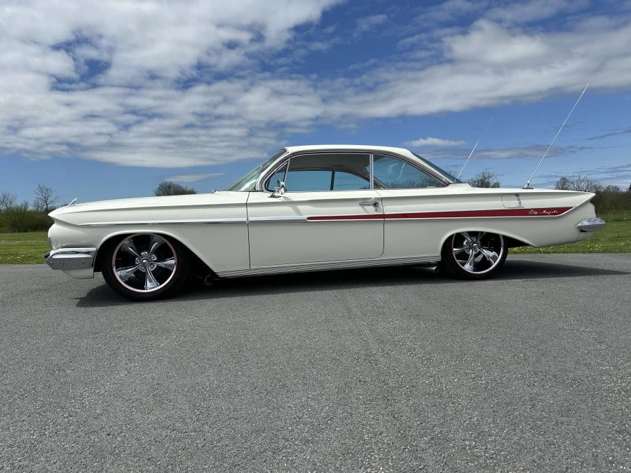 1961 Chevrolet Impala 3rd Gen - Image 2 of 31