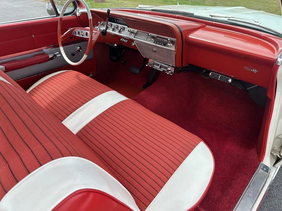 1961 Chevrolet Impala 3rd Gen - Image 23 of 31