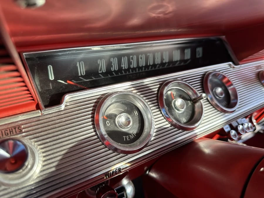 1961 Chevrolet Impala 3rd Gen - Image 22 of 31
