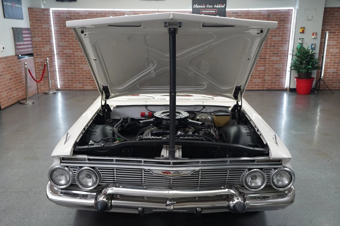 1961 Chevrolet Impala 3rd Gen - Image 10 of 31