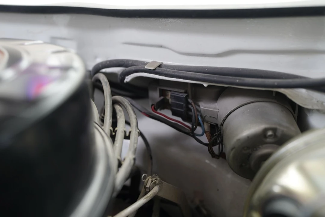 1961 Chevrolet Impala 3rd Gen - Image 25 of 31