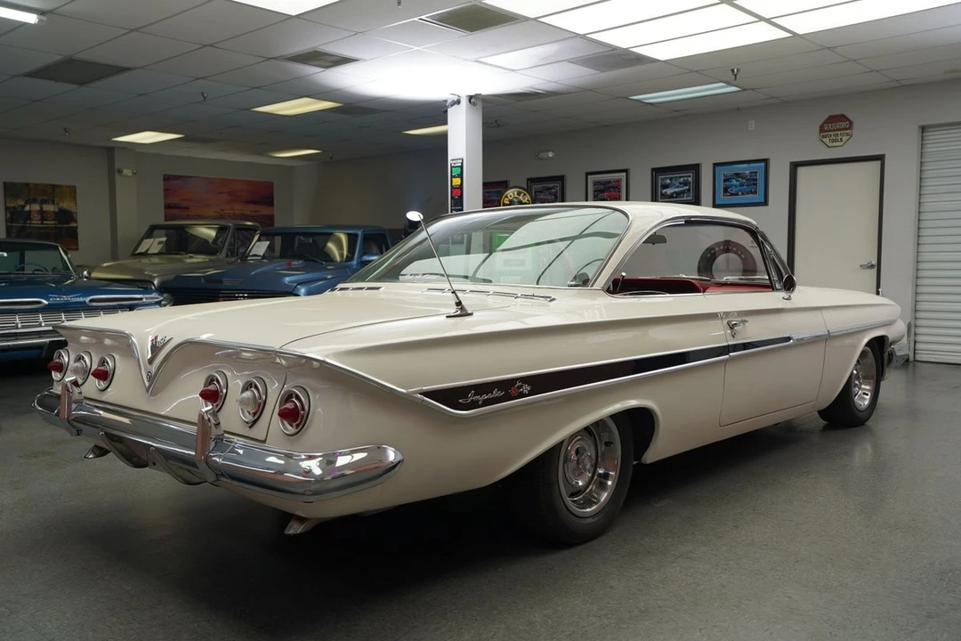 1961 Chevrolet Impala 3rd Gen - Image 6 of 31