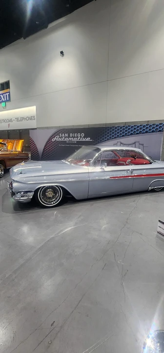 1961 Chevrolet Impala 3rd Gen - Image 3 of 5