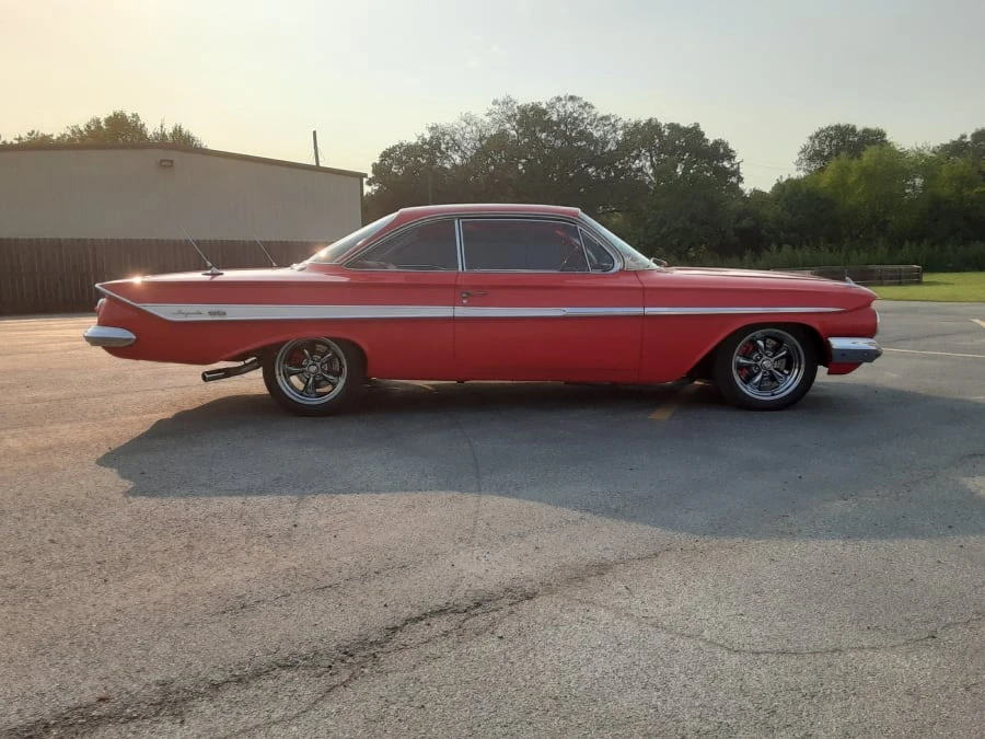 1961 Chevrolet Impala 3rd Gen - Image 2 of 10