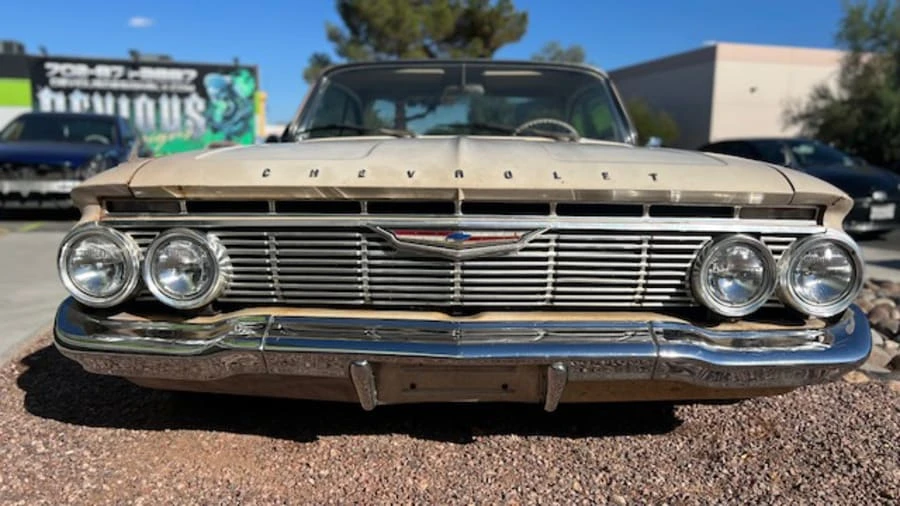 1961 Chevrolet Impala 3rd Gen - Image 18 of 19