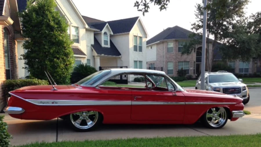 1961 Chevrolet Impala 3rd Gen - Image 2 of 3