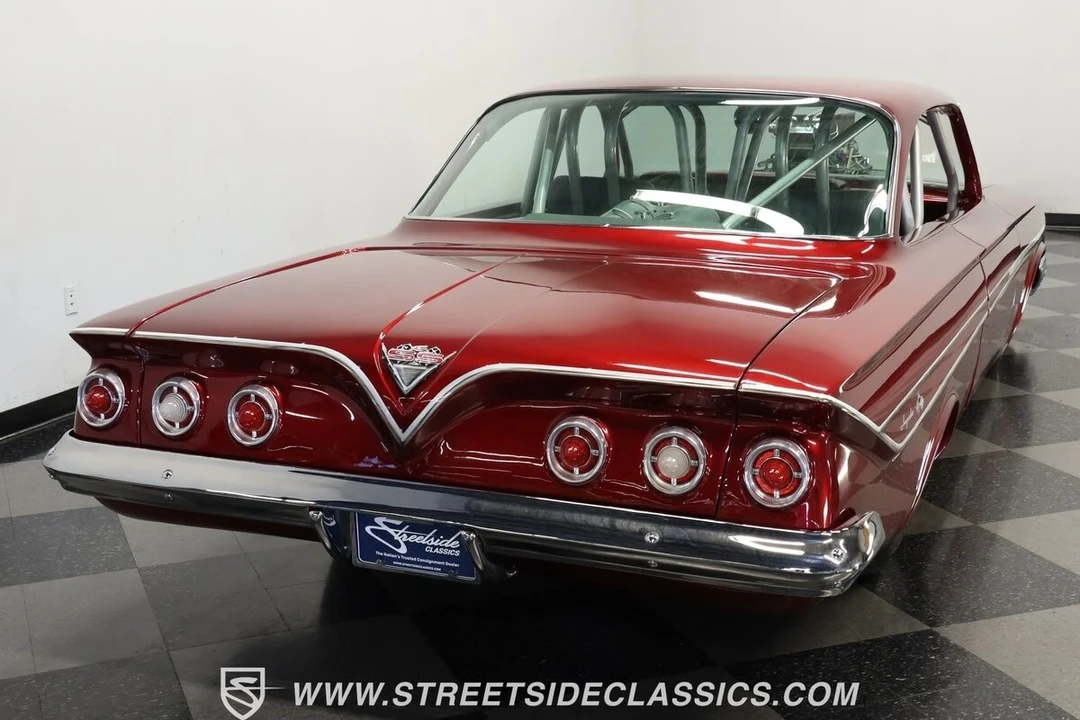 1961 Chevrolet Impala 2nd Gen - Image 10 of 12