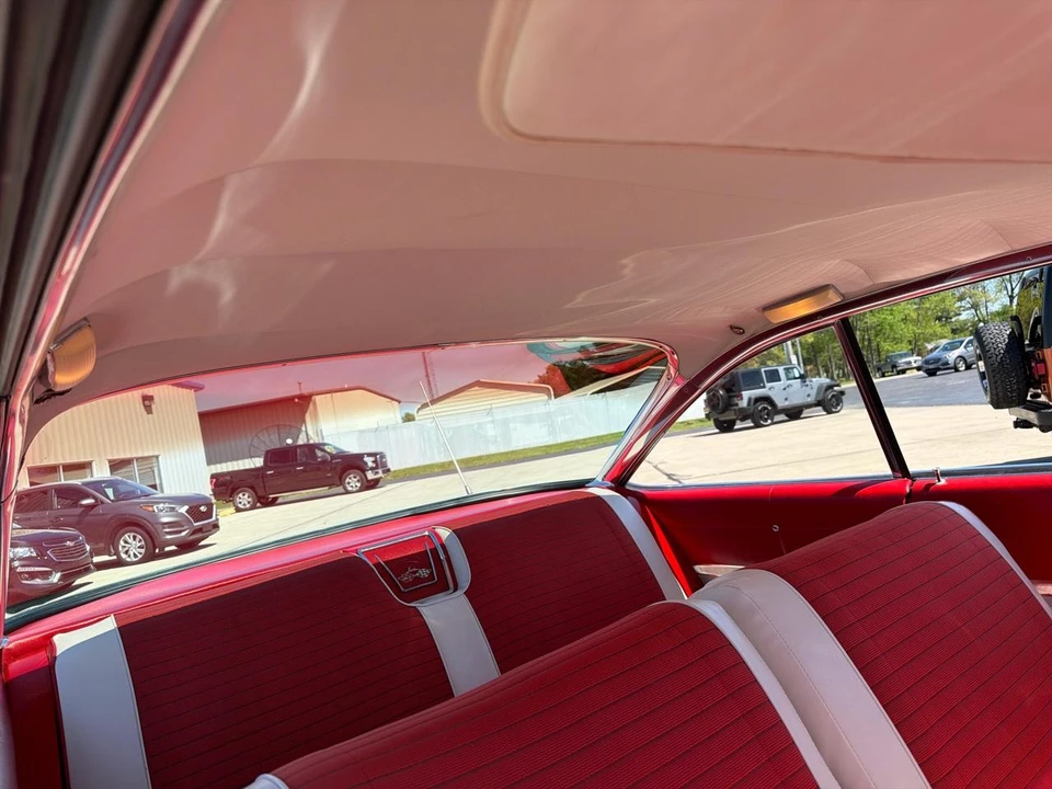 1961 Chevrolet Impala 3rd Gen - Image 27 of 31