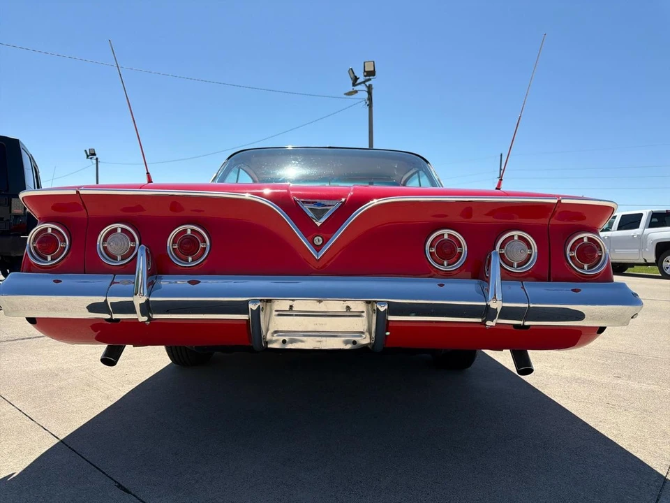 1961 Chevrolet Impala 3rd Gen - Image 30 of 31