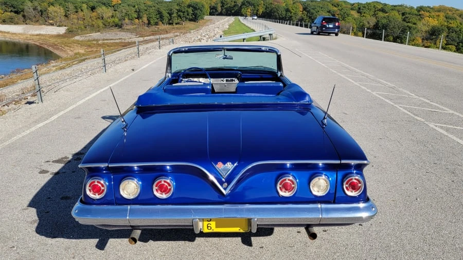 1961 Chevrolet Impala 3rd Gen - Image 11 of 14