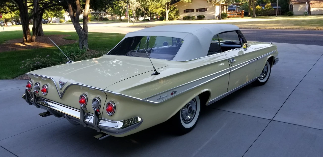 1961 Chevrolet Impala 3rd Gen - Image 17 of 31