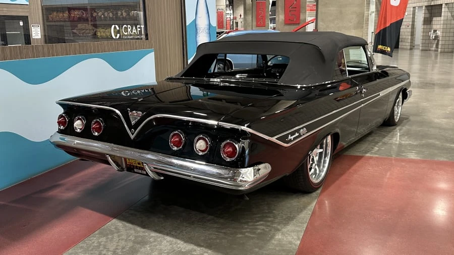 1961 Chevrolet Impala 3rd Gen - Image 2 of 5