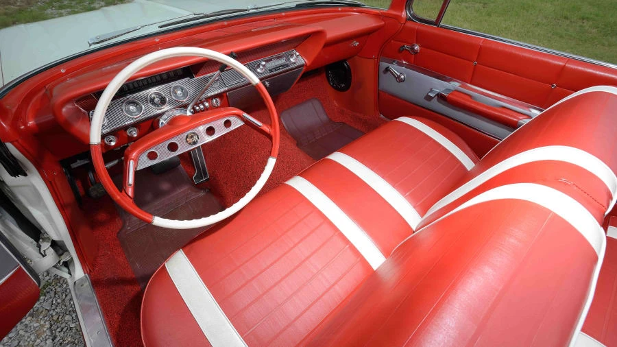 1961 Chevrolet Impala 3rd Gen - Image 4 of 12