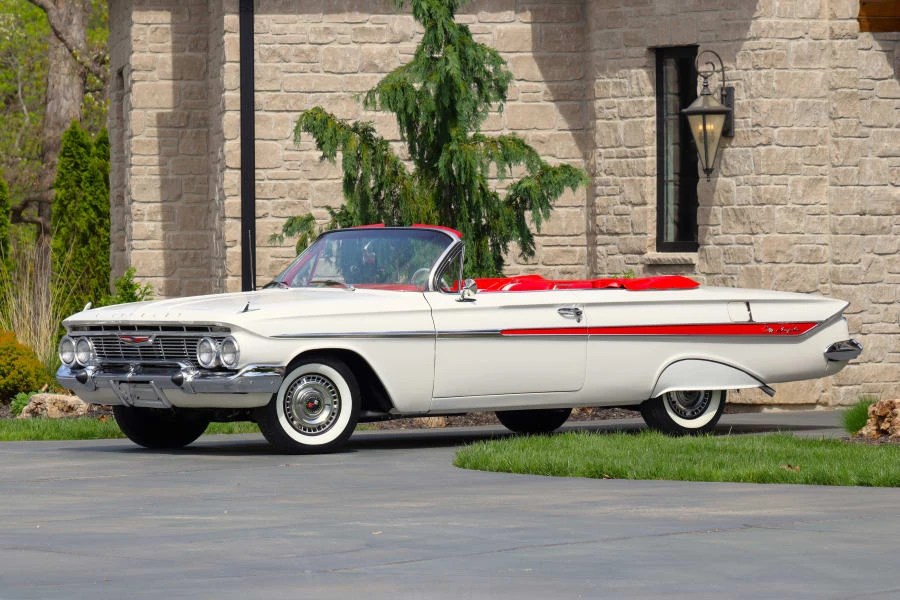 1961 Chevrolet Impala 3rd Gen - Image 9 of 31