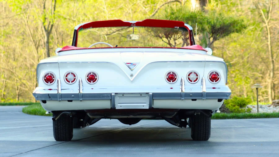 1961 Chevrolet Impala 3rd Gen - Image 5 of 31