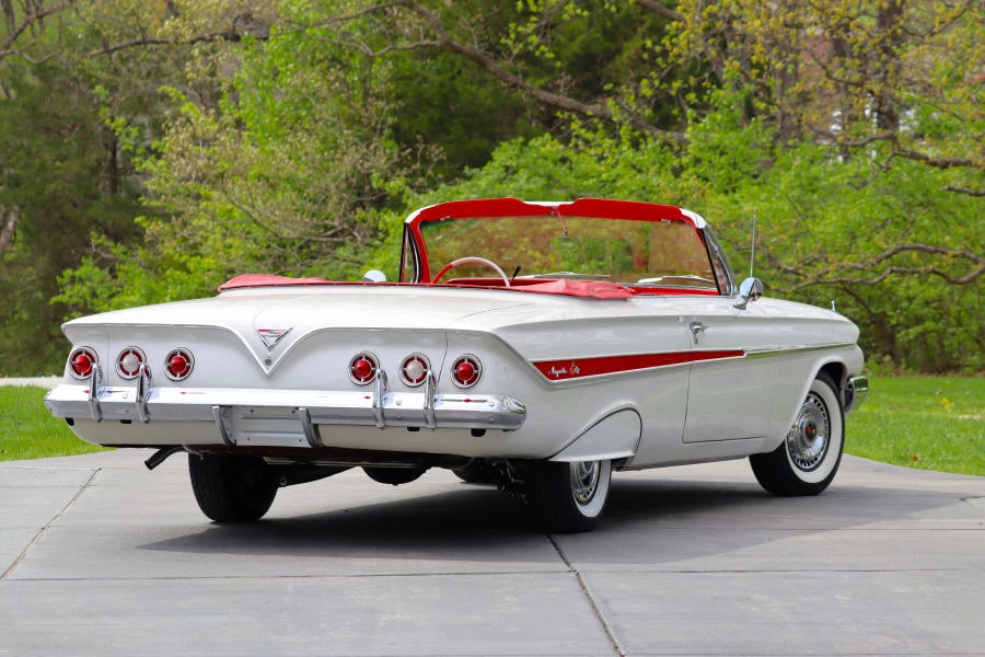 1961 Chevrolet Impala 3rd Gen - Image 10 of 31