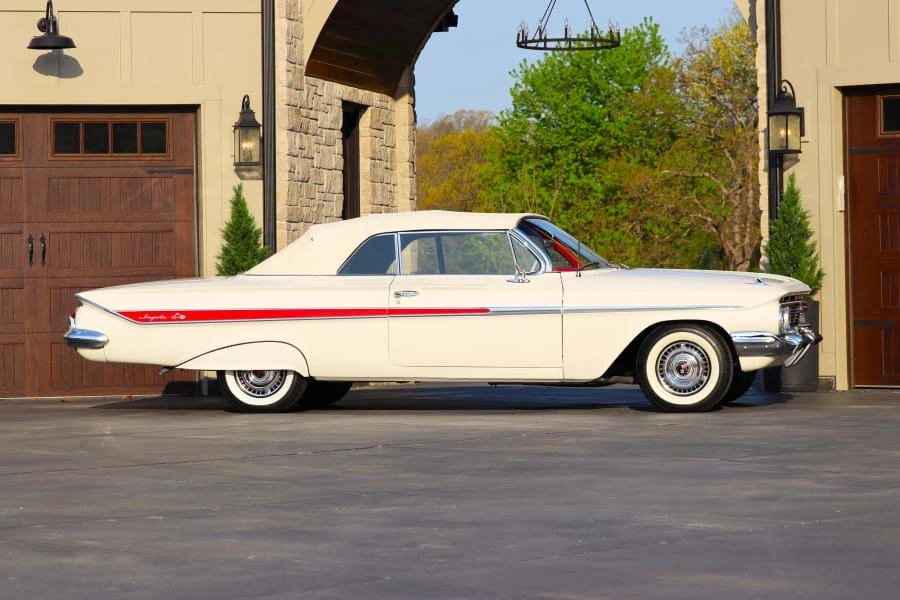 1961 Chevrolet Impala 3rd Gen - Image 6 of 31