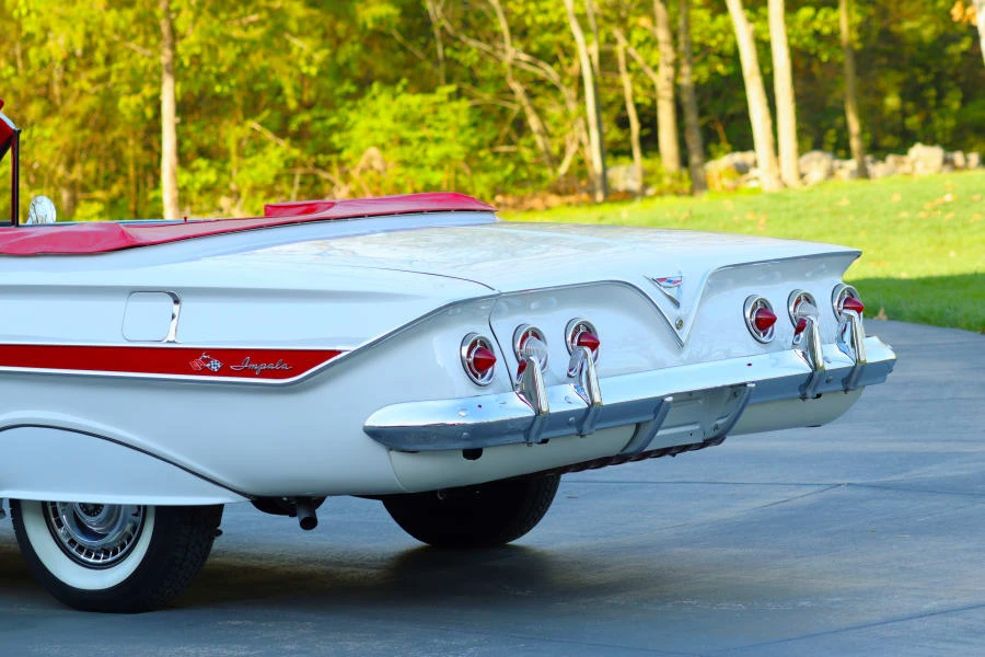 1961 Chevrolet Impala 3rd Gen - Image 23 of 31