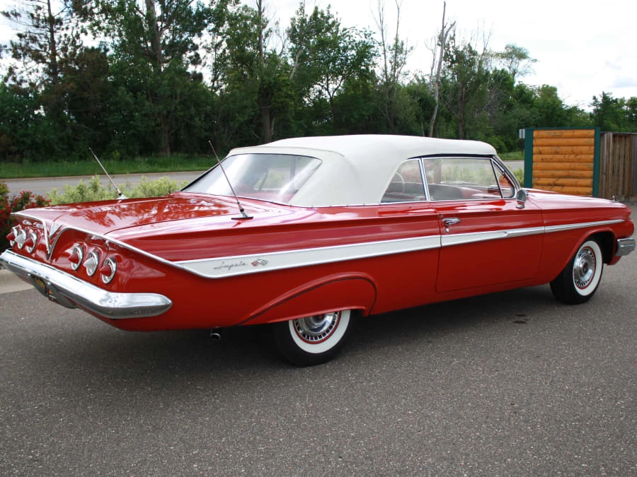 1961 Chevrolet Impala 3rd Gen - Image 2 of 9