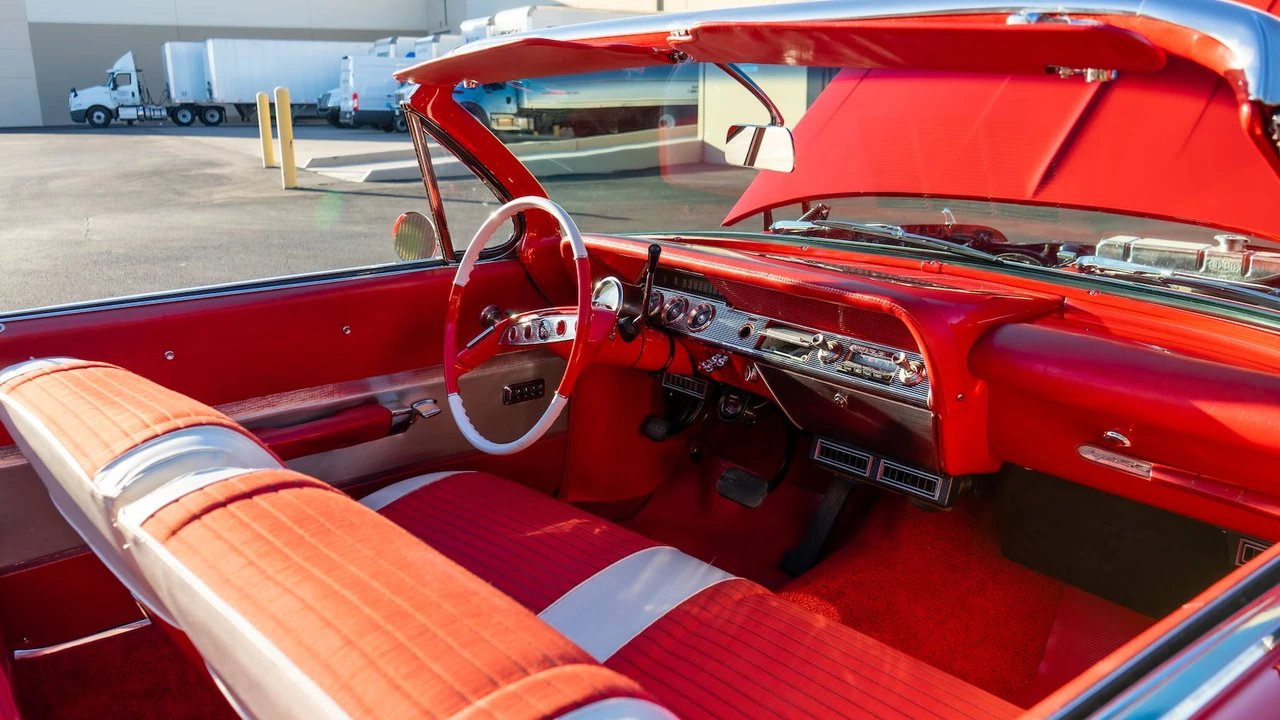 1961 Chevrolet Impala 3rd Gen - Image 7 of 31