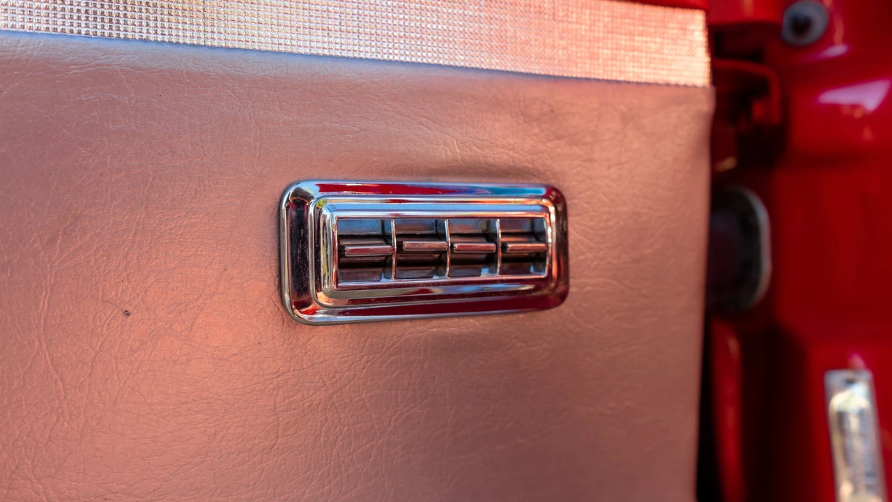 1961 Chevrolet Impala 3rd Gen - Image 25 of 31