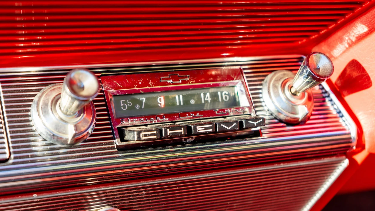 1961 Chevrolet Impala 3rd Gen - Image 28 of 31
