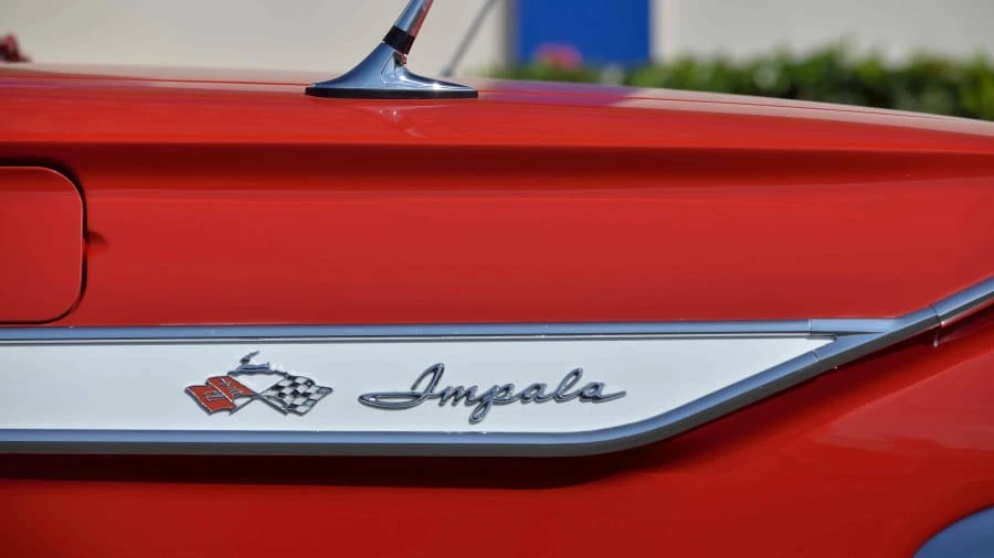 1961 Chevrolet Impala 3rd Gen - Image 11 of 12