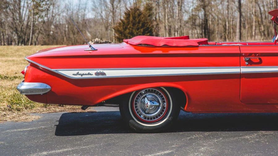 1961 Chevrolet Impala 3rd Gen - Image 11 of 20