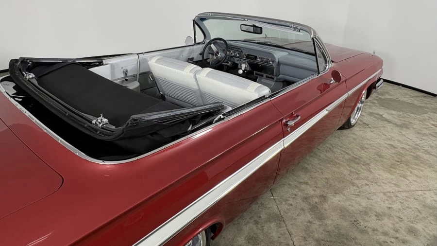1961 Chevrolet Impala 3rd Gen - Image 10 of 28