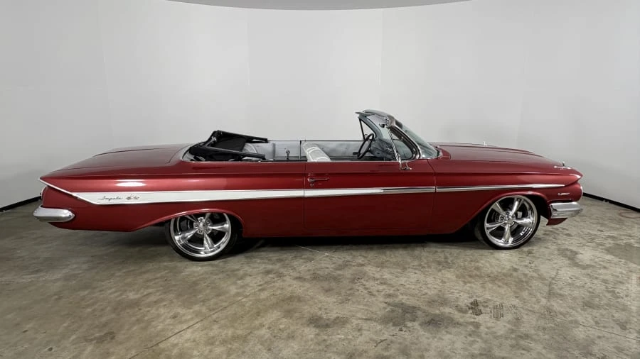 1961 Chevrolet Impala 3rd Gen - Image 2 of 28
