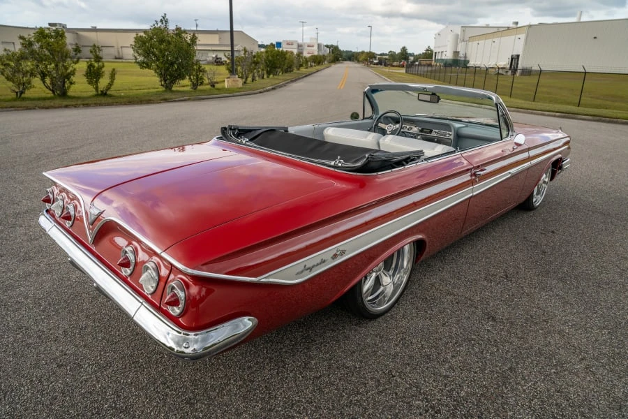 1961 Chevrolet Impala 3rd Gen - Image 24 of 31