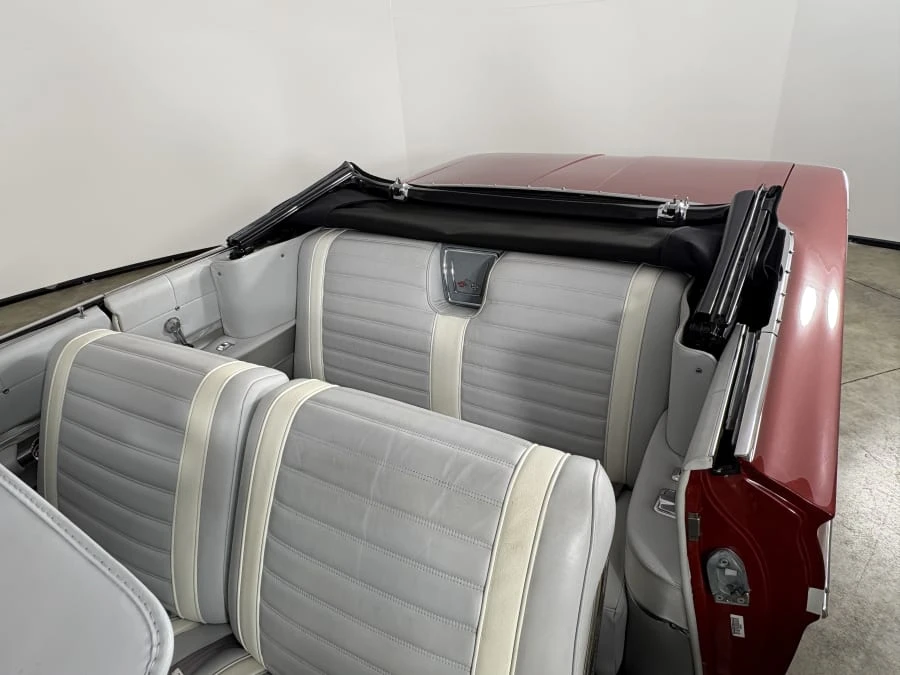 1961 Chevrolet Impala 3rd Gen - Image 22 of 28