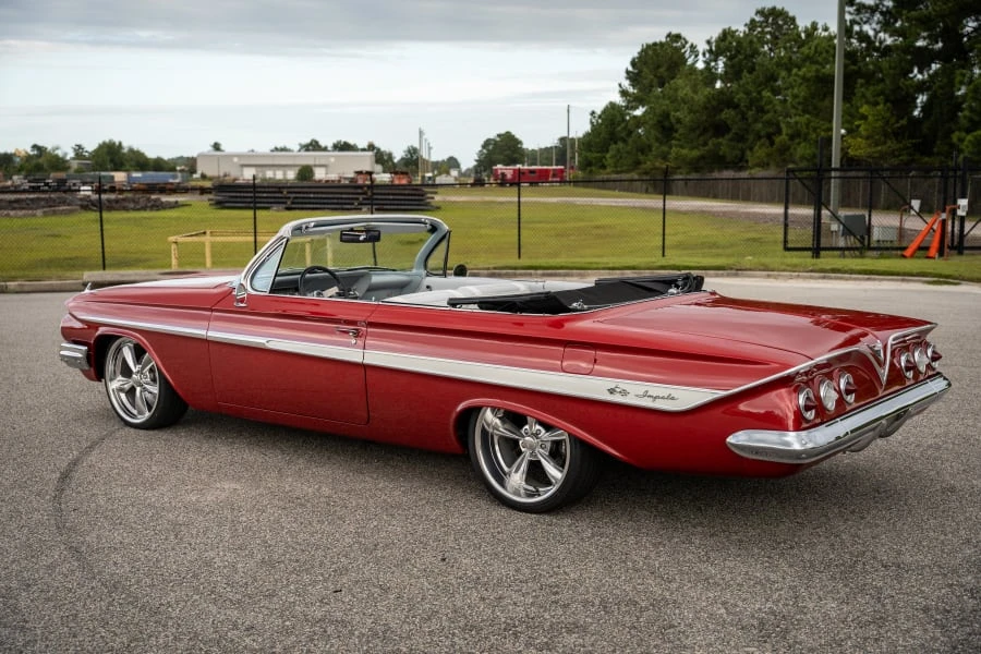 1961 Chevrolet Impala 3rd Gen - Image 20 of 31