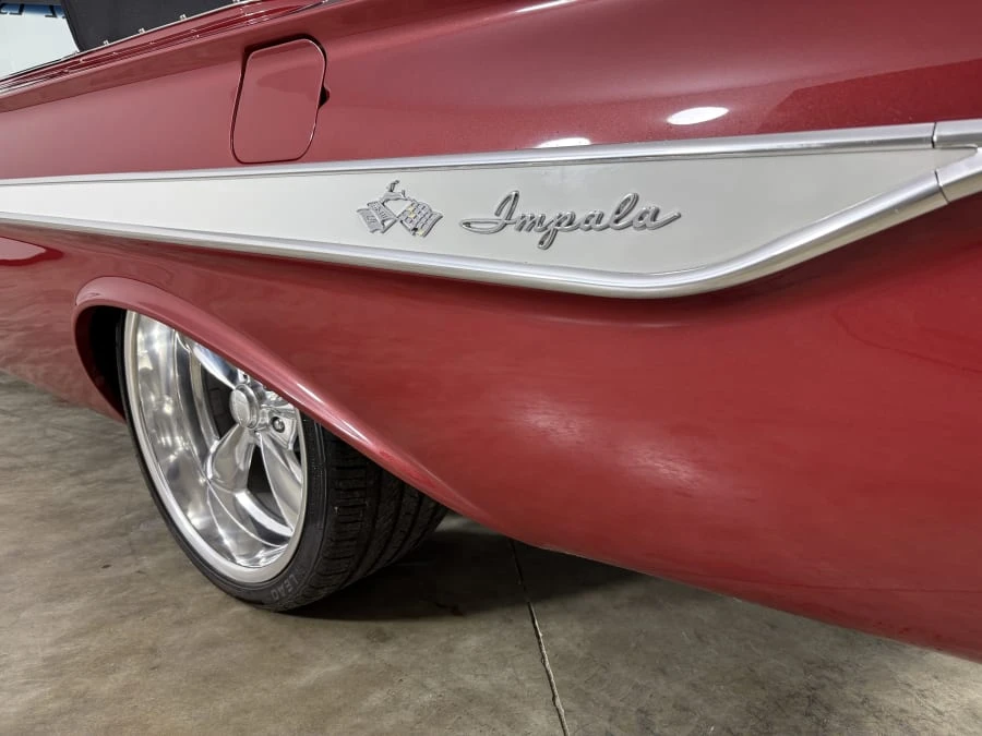 1961 Chevrolet Impala 3rd Gen - Image 9 of 28