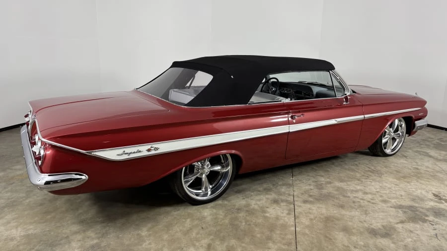 1961 Chevrolet Impala 3rd Gen - Image 3 of 28