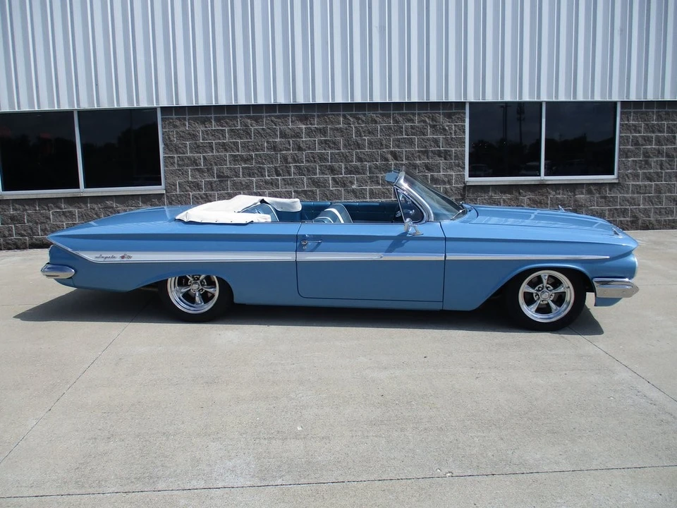 1961 Chevrolet Impala 3rd Gen - Image 10 of 31
