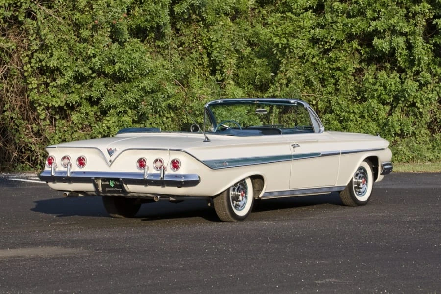1961 Chevrolet Impala 3rd Gen - Image 2 of 12