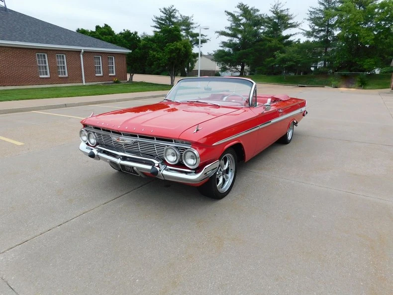 1961 Chevrolet Impala 3rd Gen - Image 4 of 31