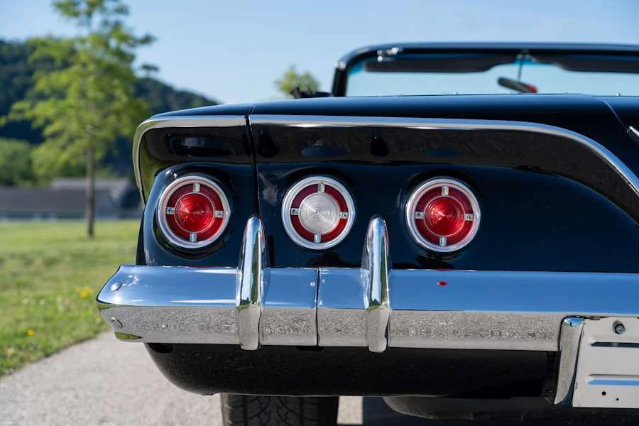 1961 Chevrolet Impala 3rd Gen - Image 11 of 31
