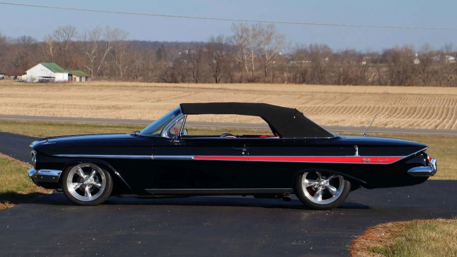 1961 Chevrolet Impala 3rd Gen - Image 2 of 20