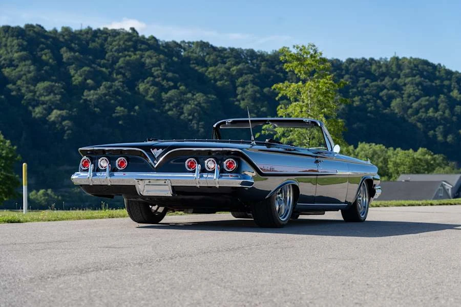 1961 Chevrolet Impala 3rd Gen - Image 3 of 31