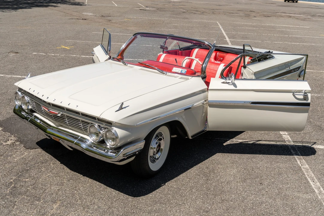 1961 Chevrolet Impala 3rd Gen - Image 11 of 31
