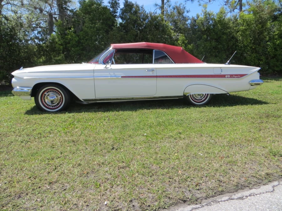 1961 Chevrolet Impala 3rd Gen - Image 2 of 9