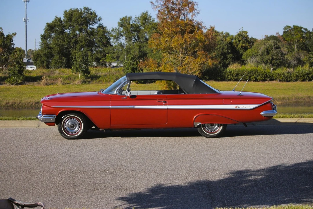 1961 Chevrolet Impala 3rd Gen - Image 20 of 31