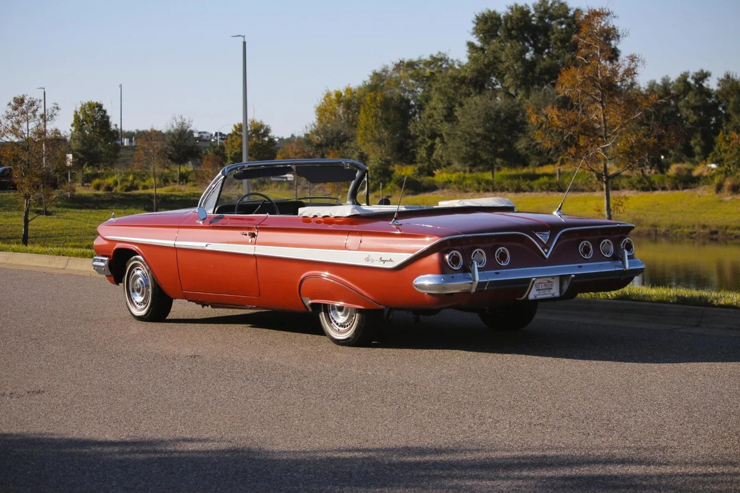 1961 Chevrolet Impala 3rd Gen - Image 4 of 31